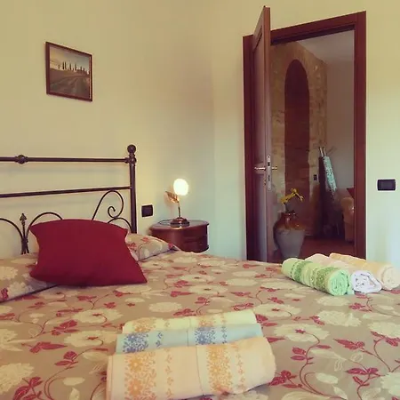 Casa Ai Carfini Gospodarstwo wiejskie *