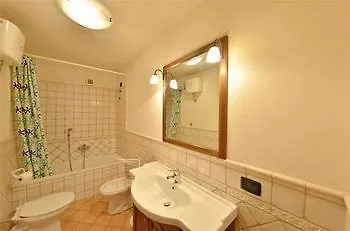 Landhuis Casa Ai Carfini Poggibonsi